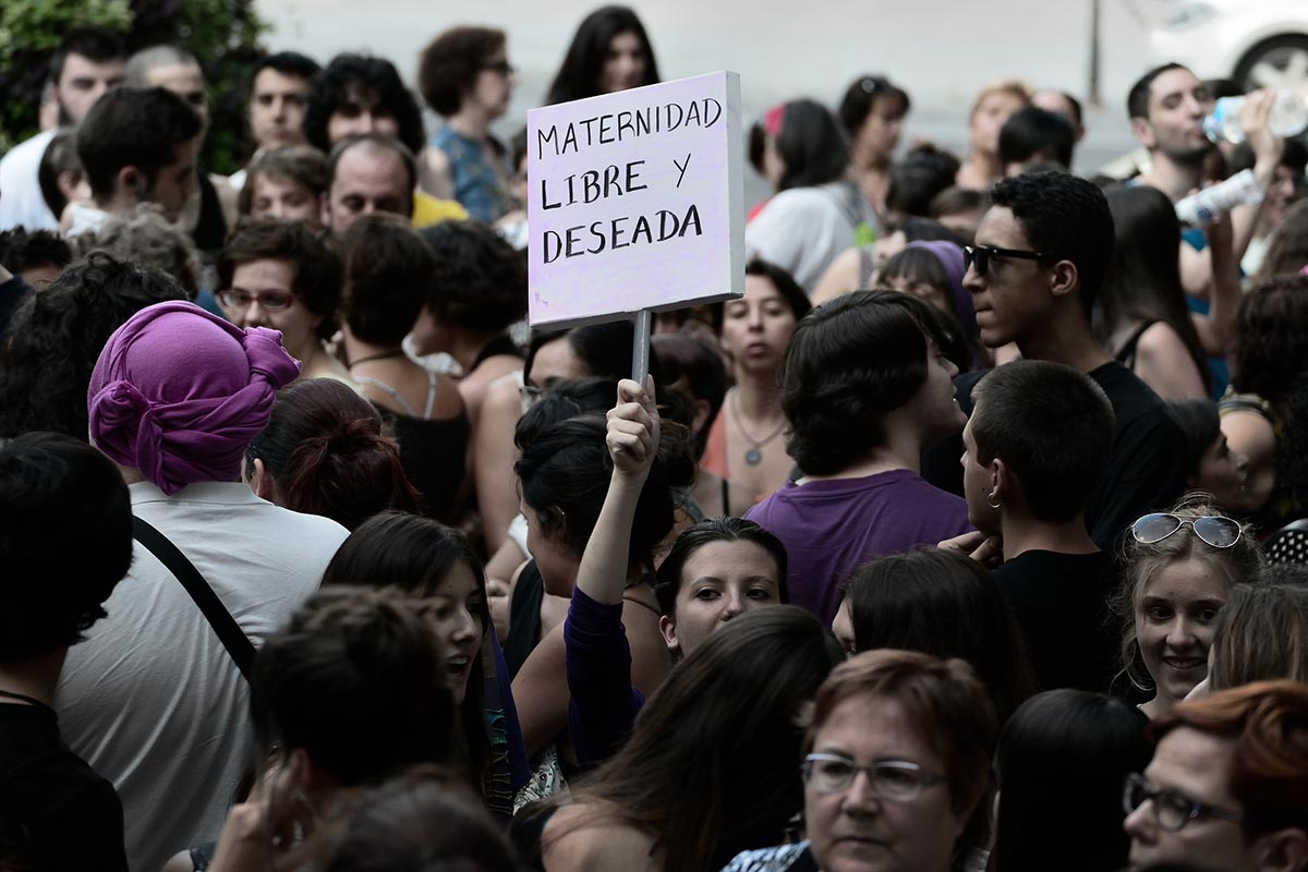 impact-slide-3-madrid-protest-3